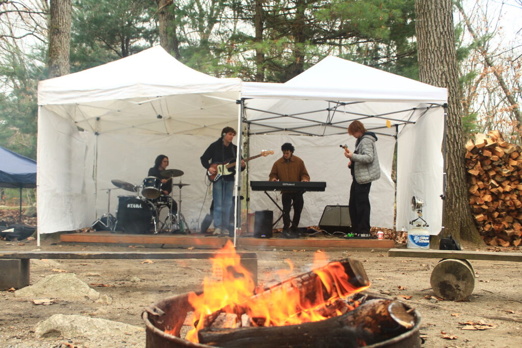 42bda5a4 5b99 4698 86a0 34a3a76daceb